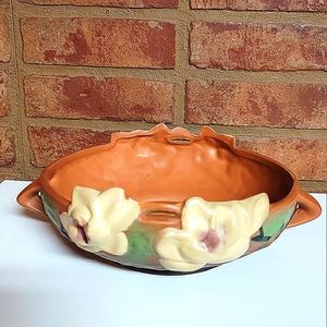 Vintage Roseville decorative/accent bowl